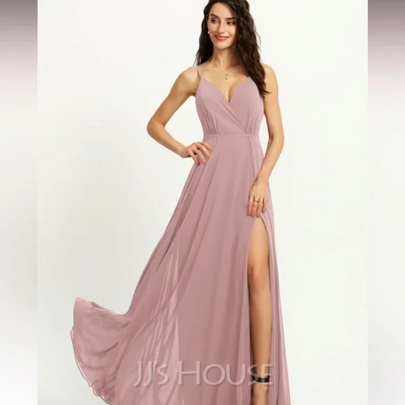 green emerald velvet dress Amazon.com: JJ-GOGO Sheath Floor-Length Evening Dresses (M) Red : Clothing,  Shoes & Jewelry